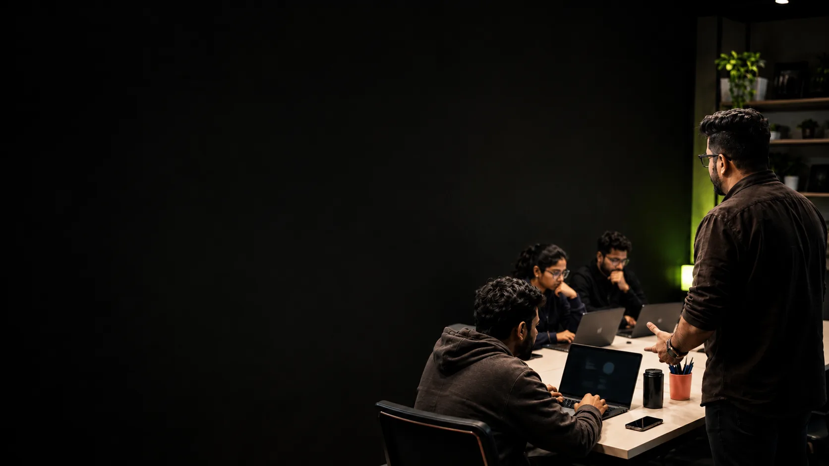 Sahil Khanna guiding builders through an AI product system